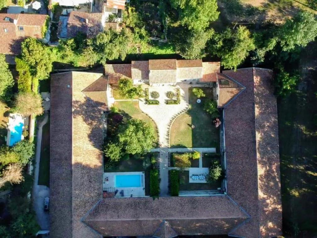 Bed & Breakfast Le Domaine Des Platanes *