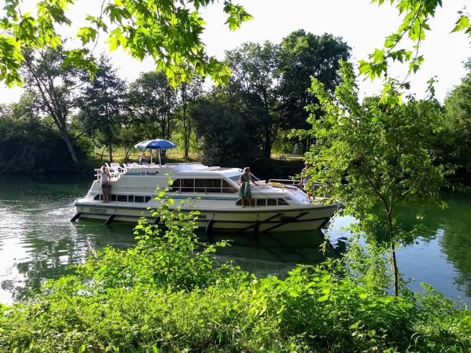 Bed & Breakfast Le Domaine Des Platanes *