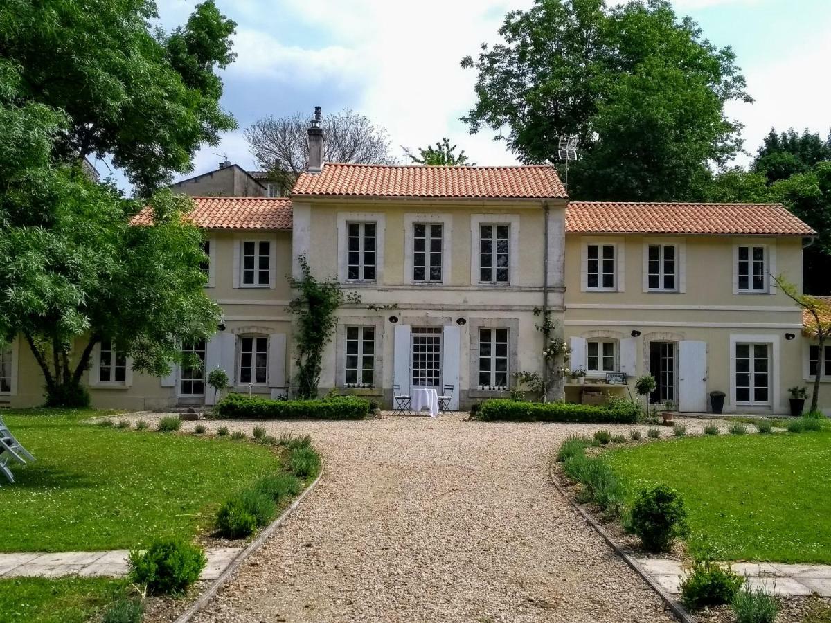 Bed & Breakfast Le Domaine Des Platanes Bourg-Charente