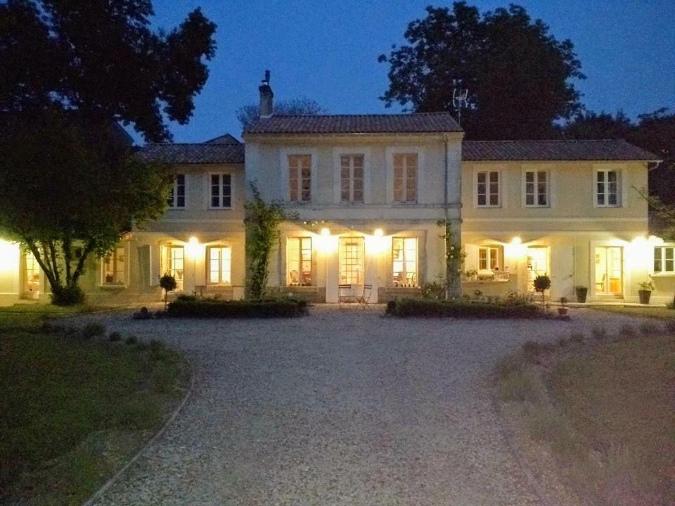 Le Domaine Des Platanes * Bourg-Charente